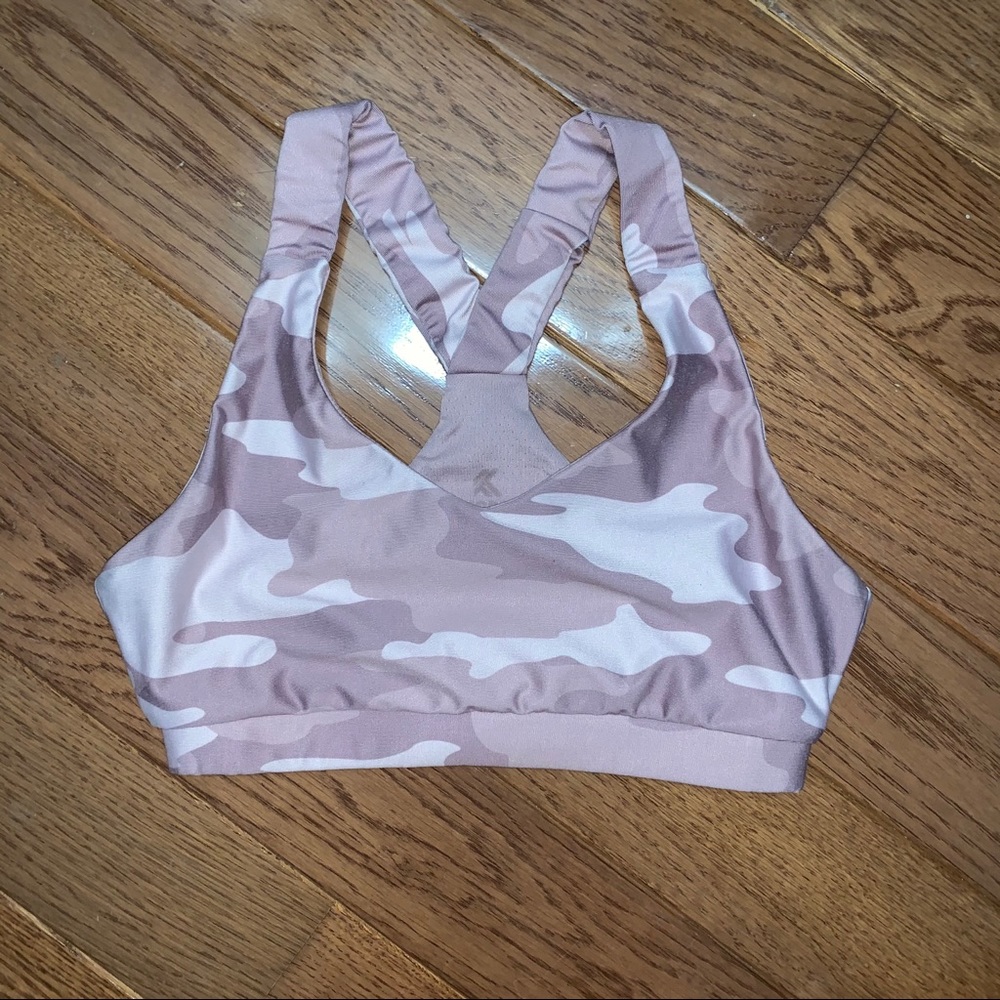 Pink Camo sports bra🎄